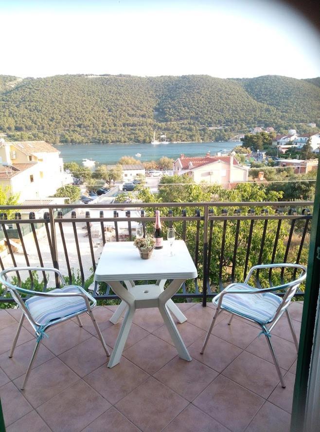 Apartments Dalmatia Grebaštica Exterior foto